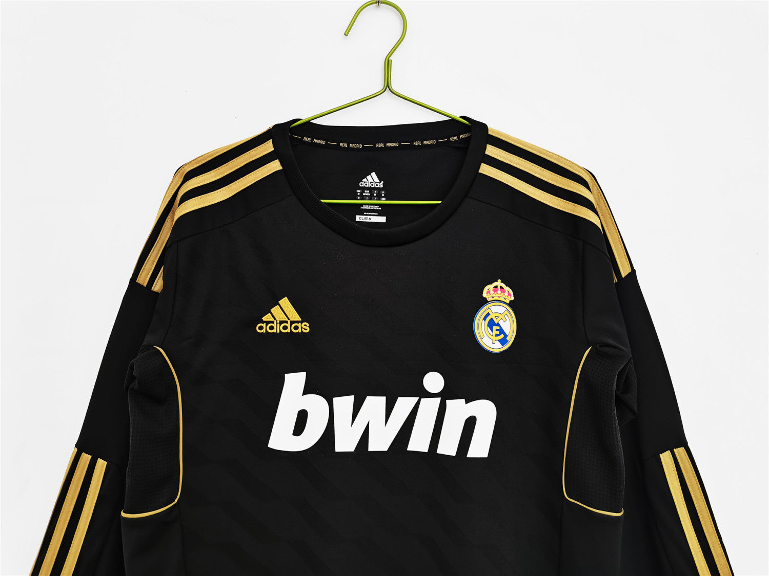 Real Madrid Away Long Sleeve Retro Jersey 2011/12
