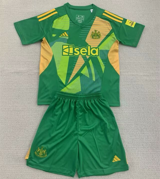 Newcastle United Goalkeeper Kids Suit 24/25