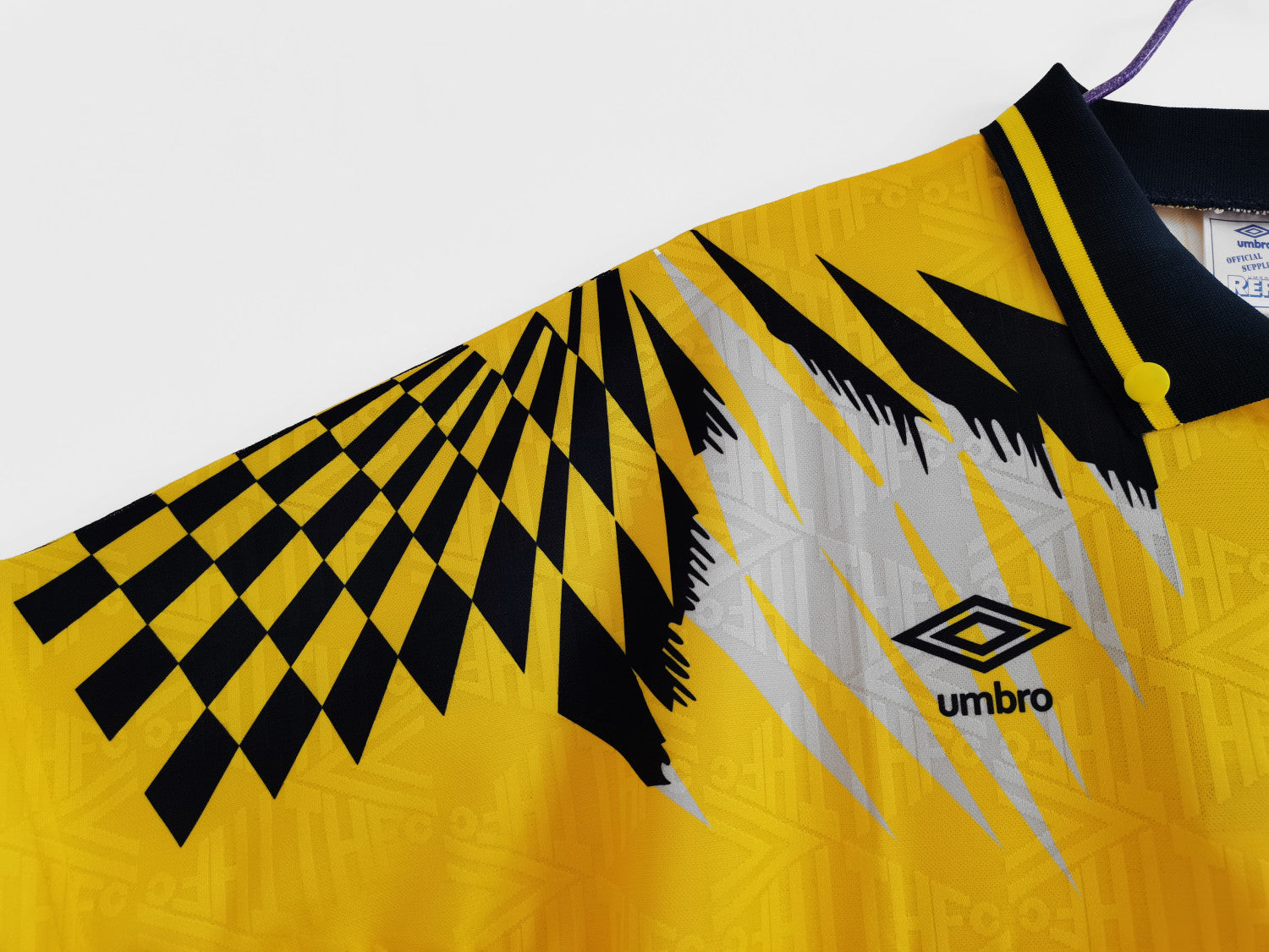 Tottenham yellow Retro Jersey 1992/94