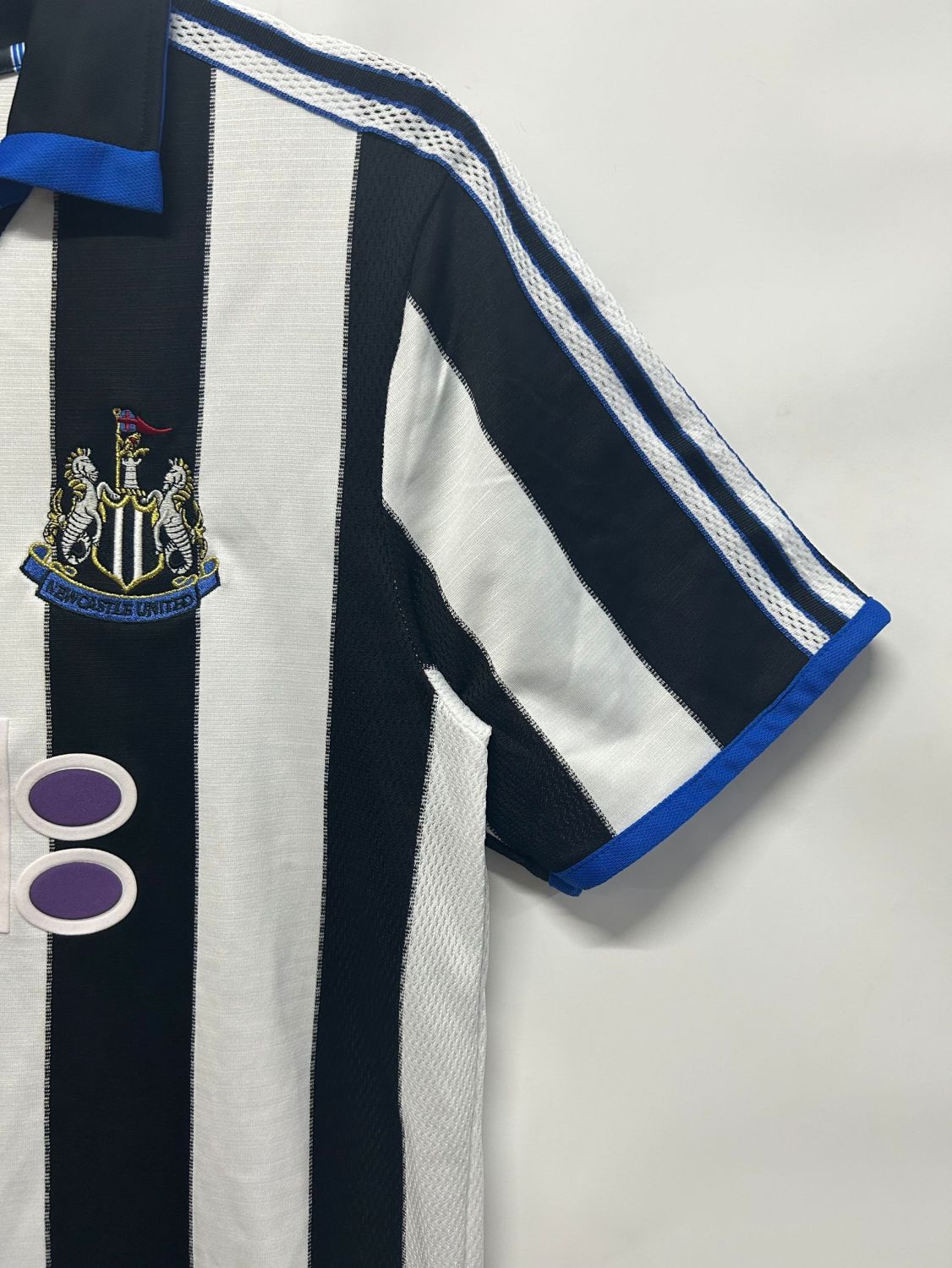 Newcastle United Home Retro Jersey 2000/01
