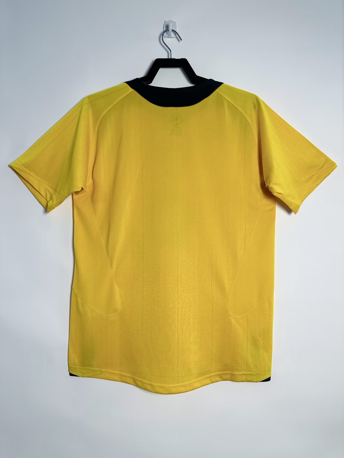 Arsenal Away Retro Jersey 2005/06