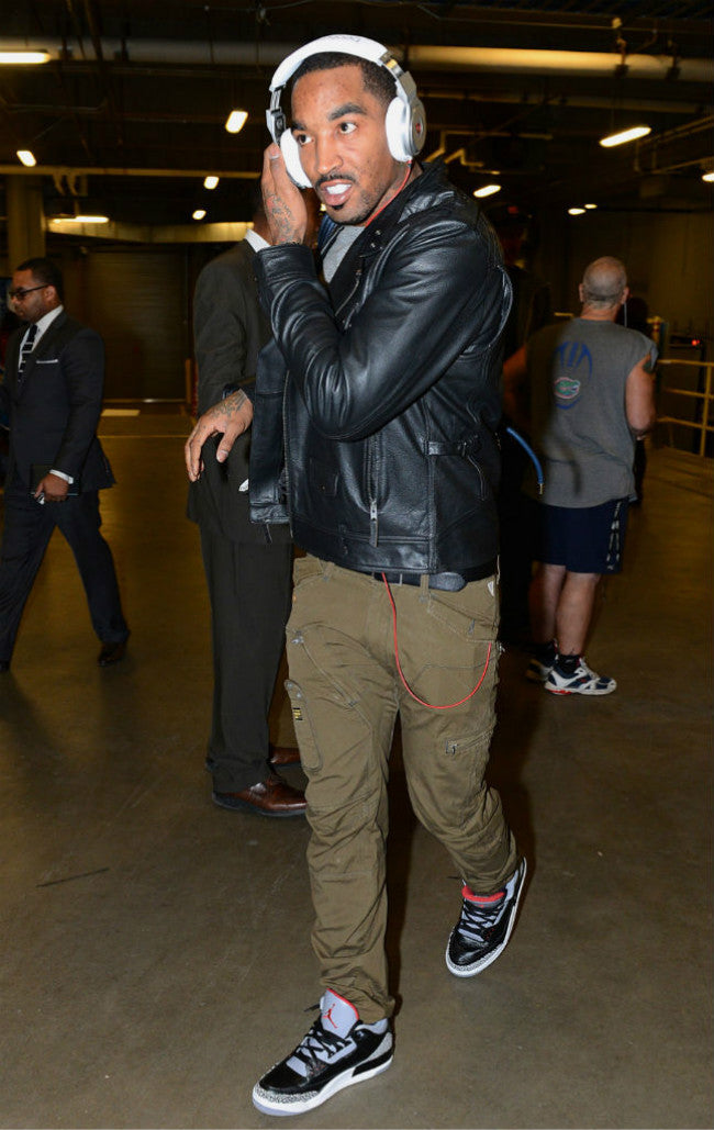 Air Jordan 3 OG “Black Cement” 854262-001