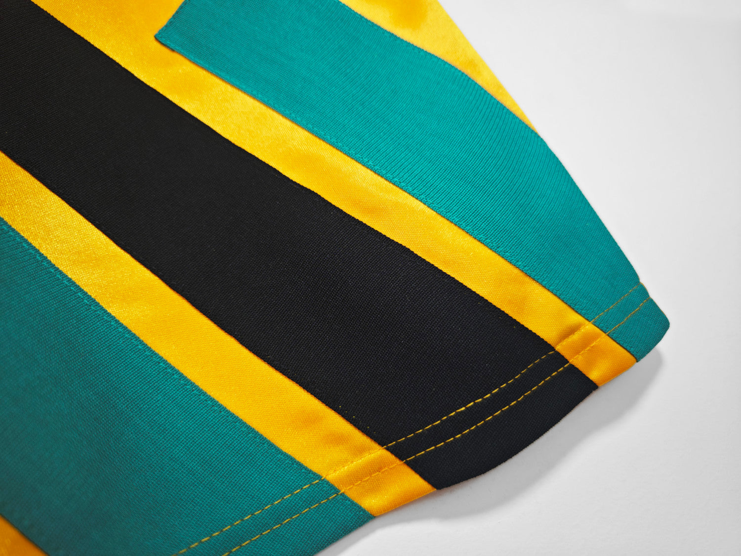 Bayern Munich Away Retro Jersey 1993/95