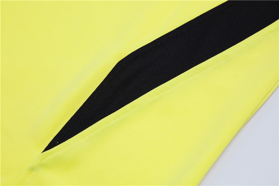 Liverpool Away Retro Jersey 04/05