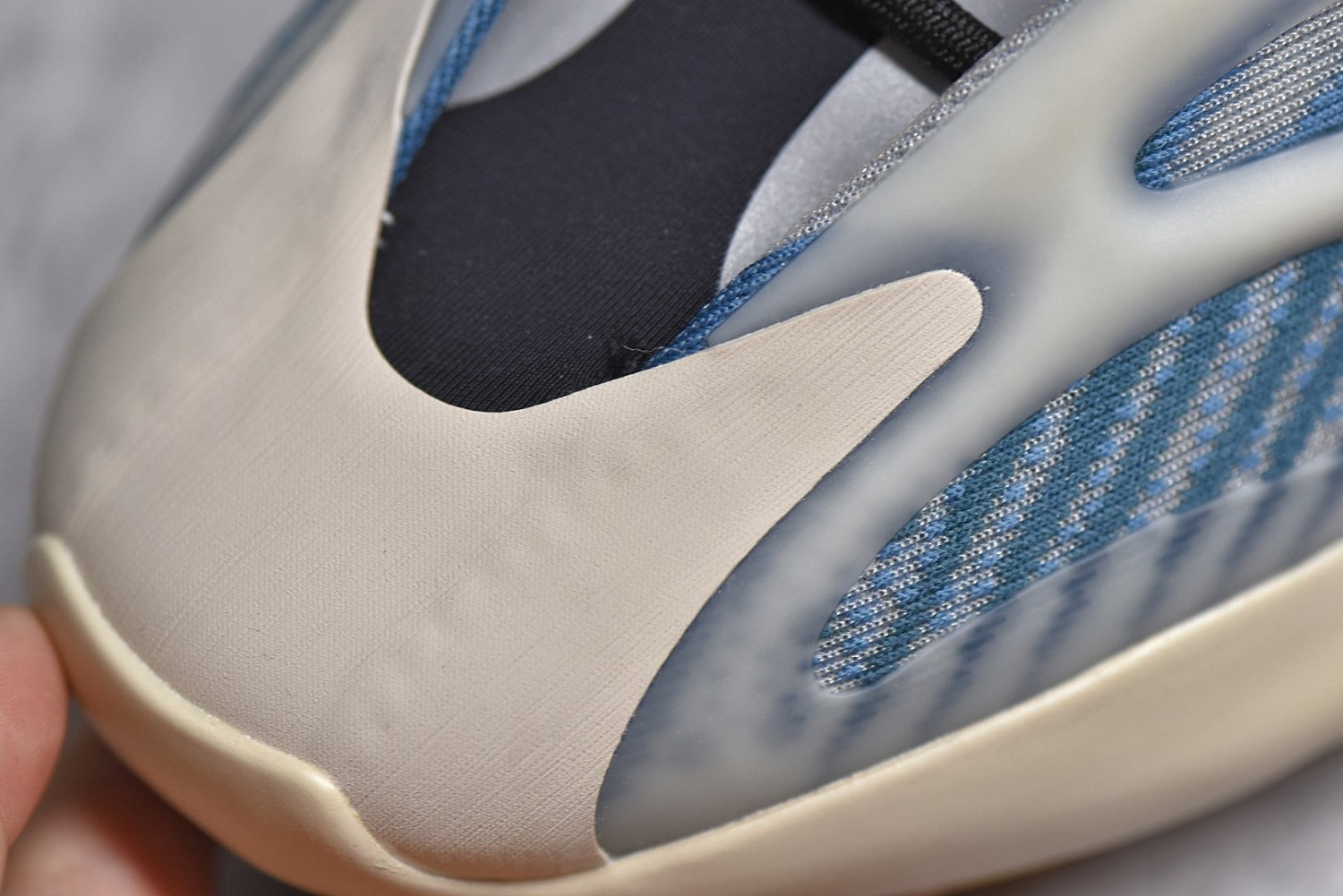 Yeezy 700 V3 “Kyanite” 2.0 GY0260