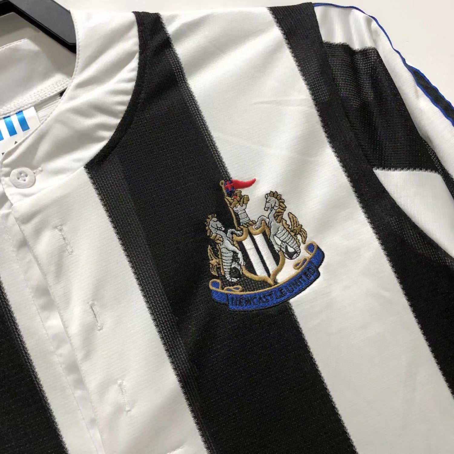 Newcastle United Home Long Sleeve Retro Jersey 1995/97