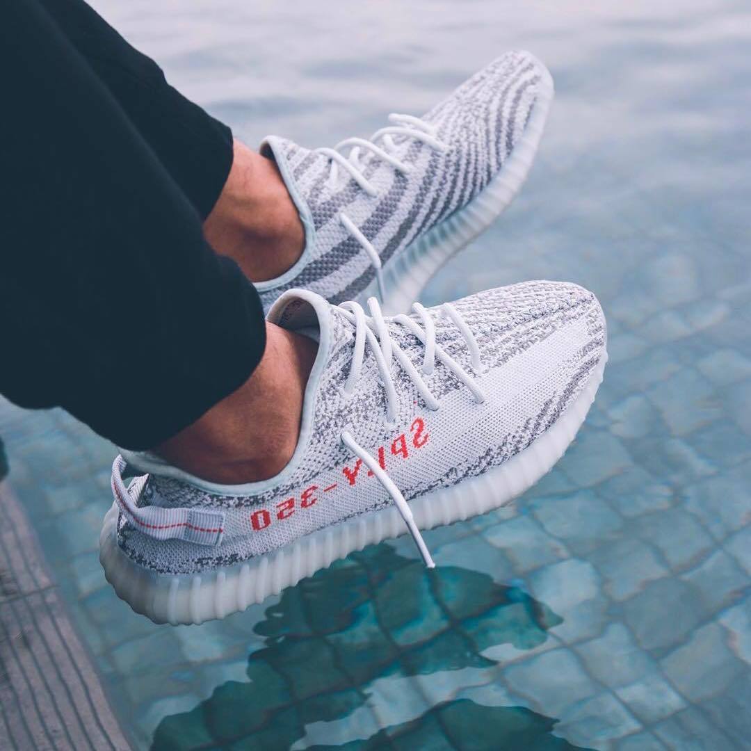 Yeezy Boost 350V2 “Blue Tint” B37571