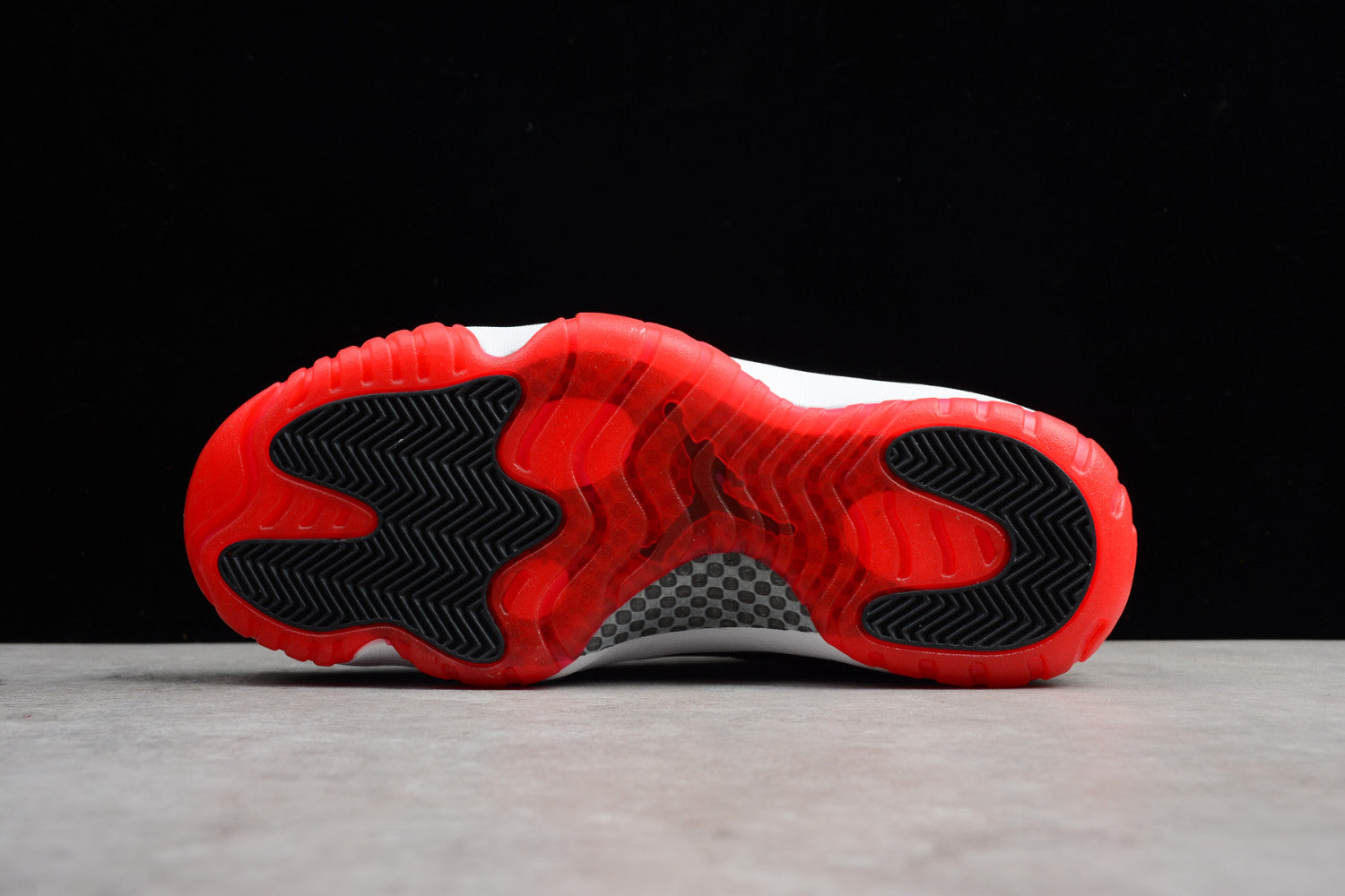 Air Jordan 11 Low “Bred”AJ11 528895-012