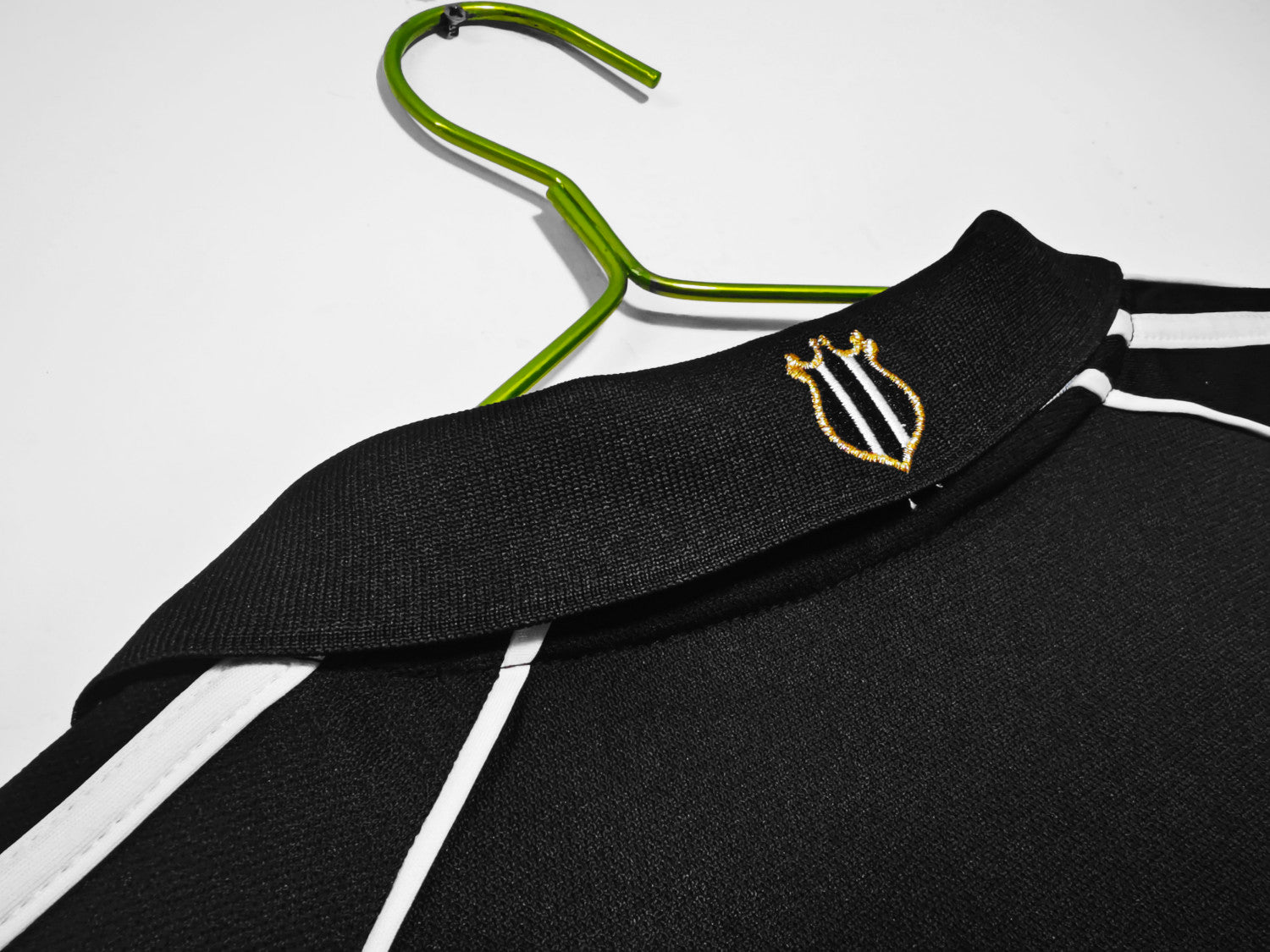 Newcastle United Away Retro Jersey 2000/01