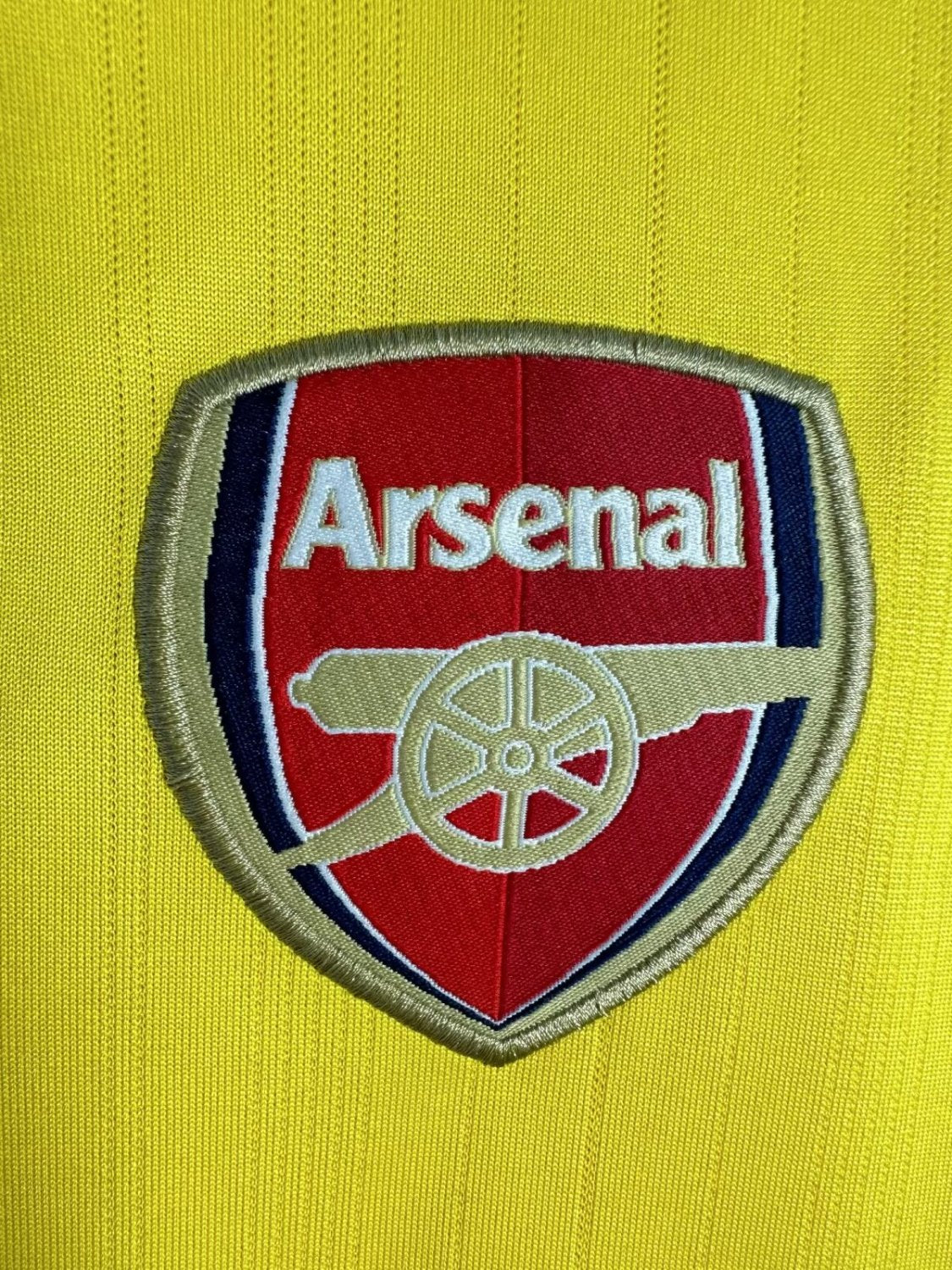 Arsenal Away Retro Jersey 2005/06
