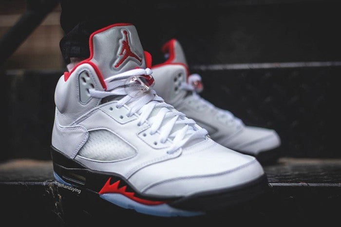 Air Jordan 5 “Fire Red” DA1911-102