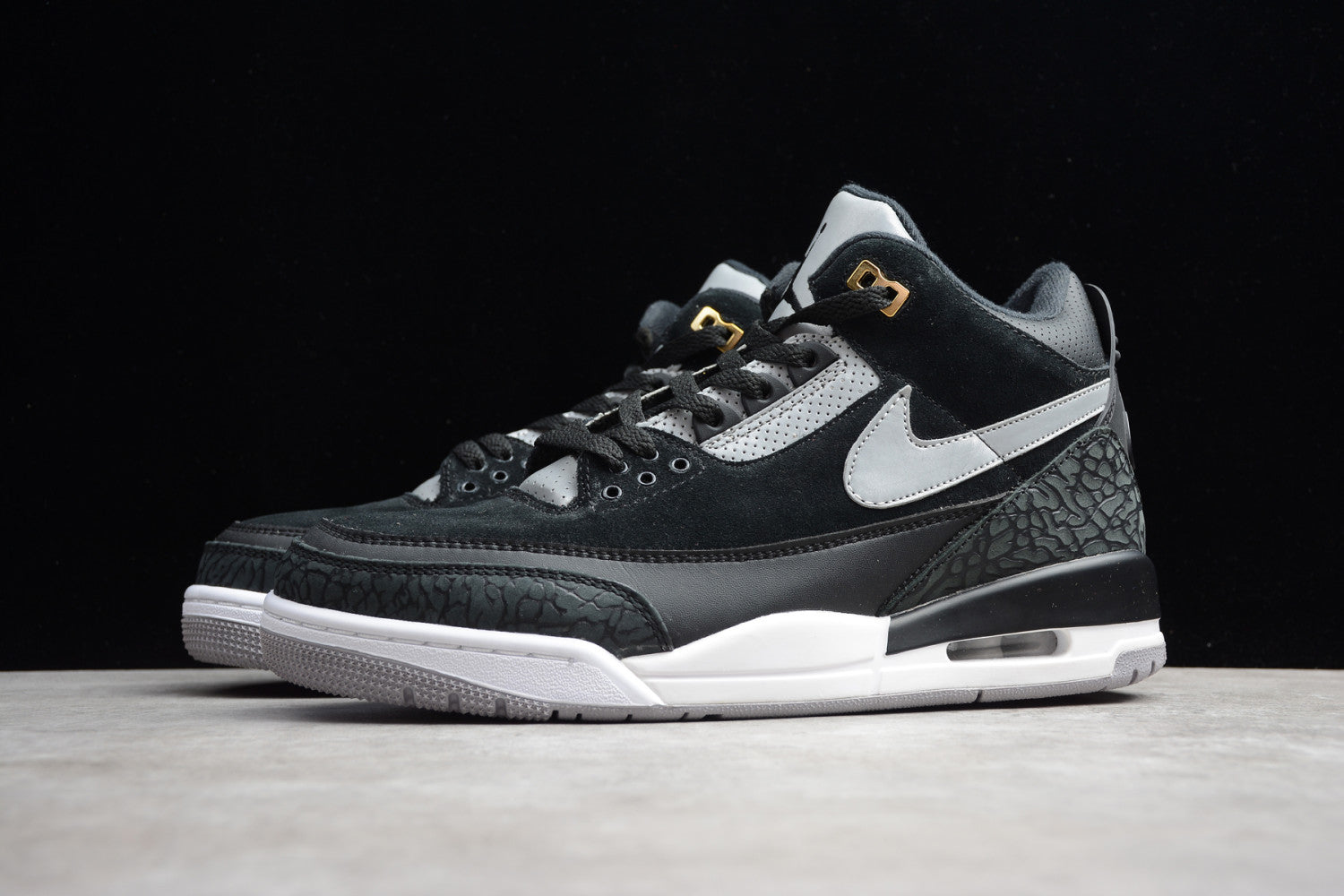 Air Jordan 3 Tinker “Black Cement” CK4348-007
