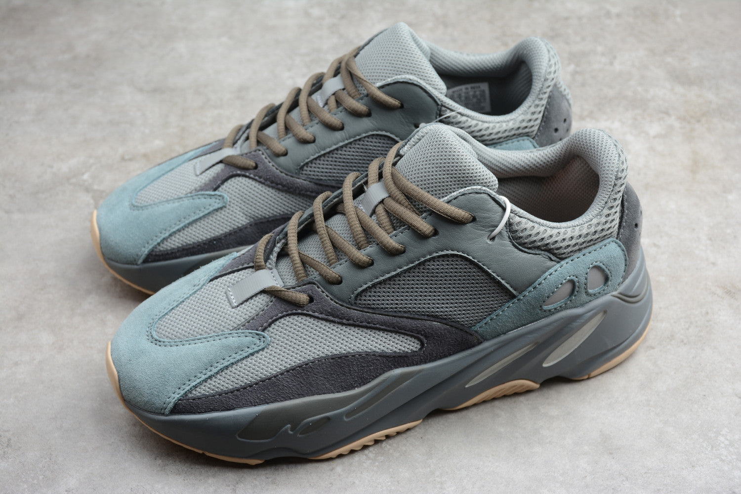 Yeezy Boost 700 “Teal Blue” FW2499