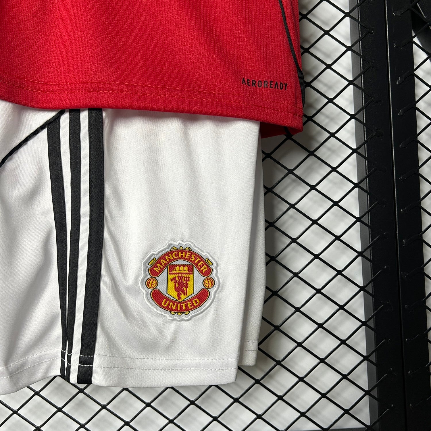 Manchester United Home Kids Suit & socks 25/26