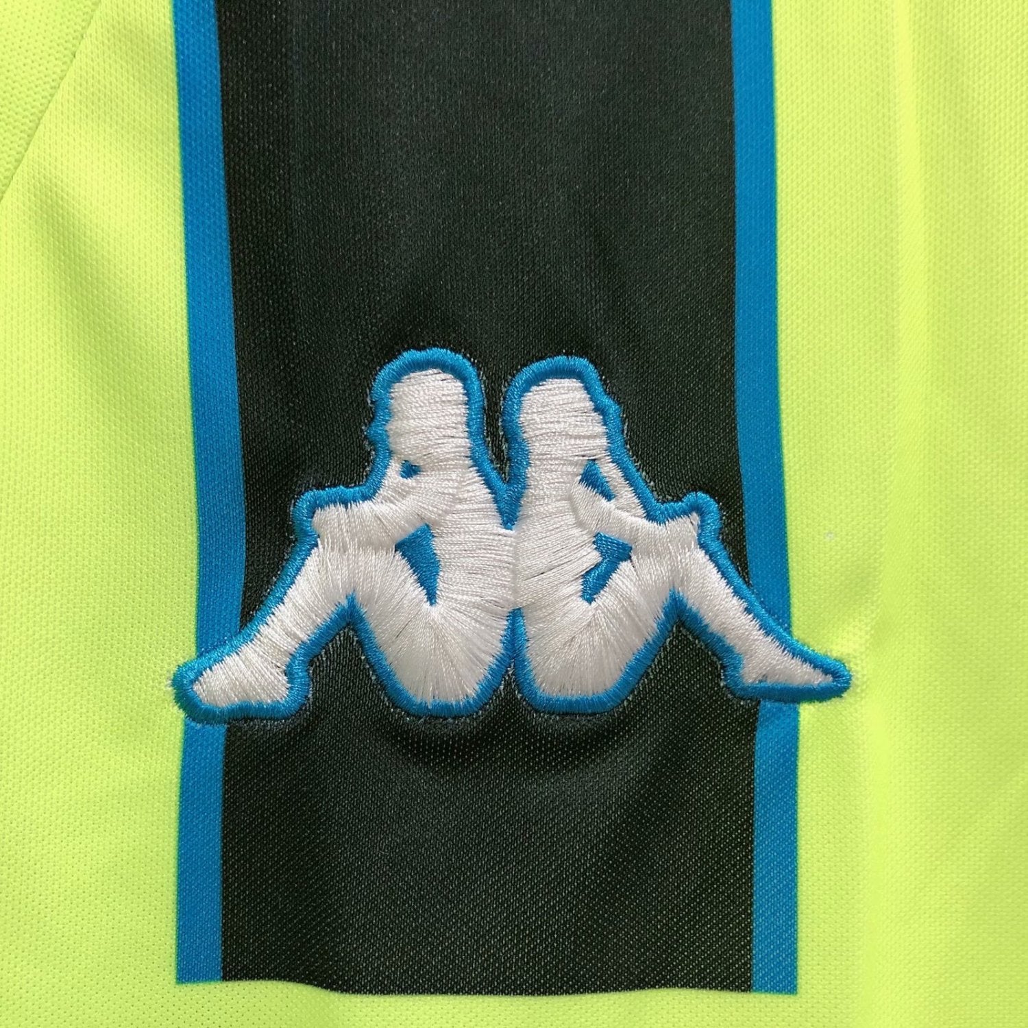 Manchester City Away Retro Jersey 98/99