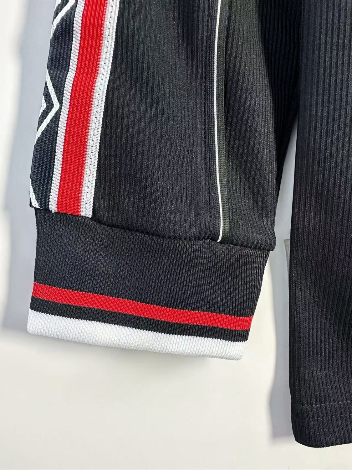 Manchester United Home Retro Long Sleeve Jersey 1998/99 Black Version