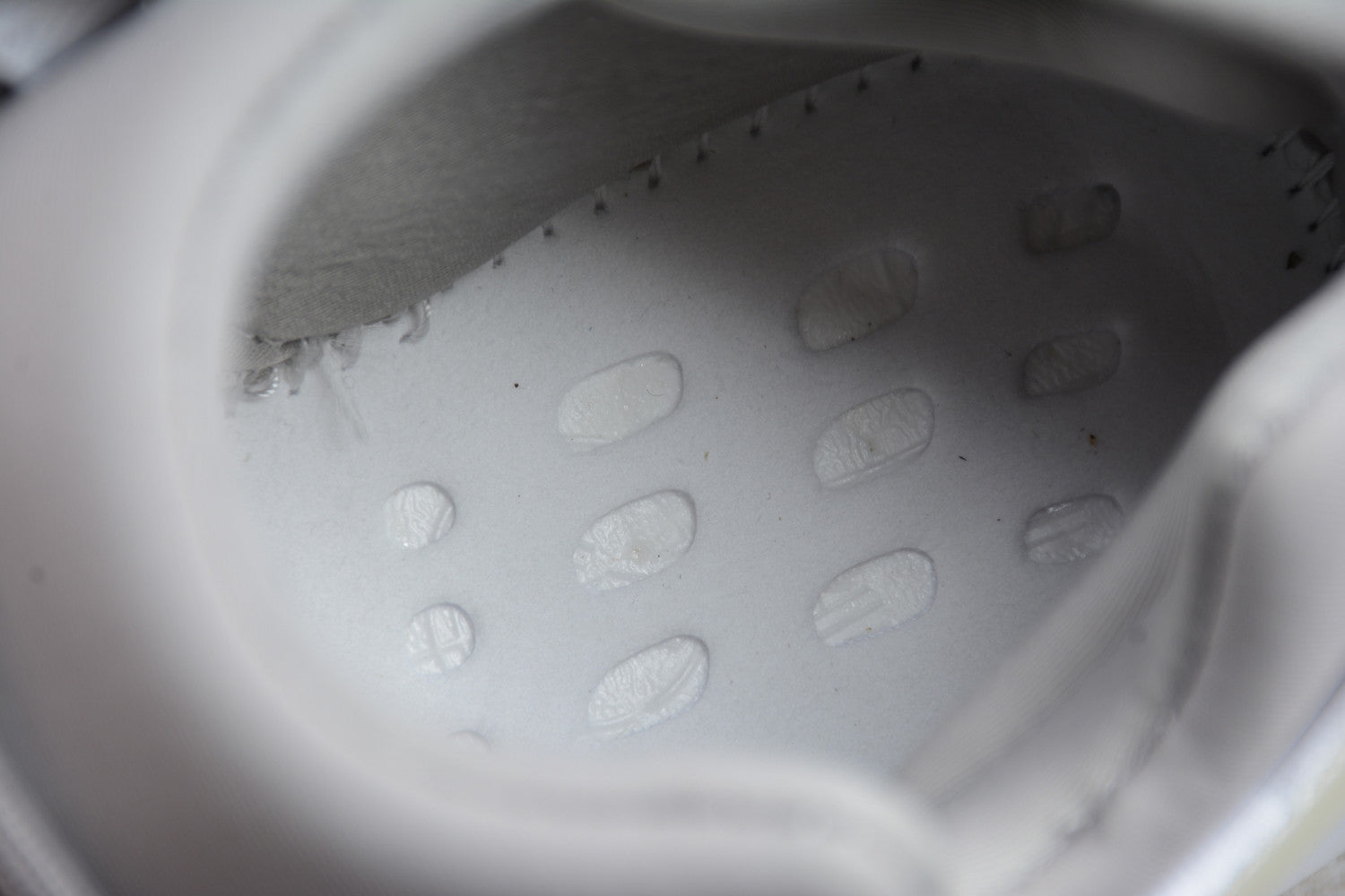 Yeezy Boost 700V3 White Grey Green EF9899