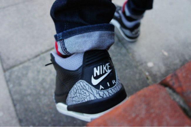 Air Jordan 3 OG “Black Cement” 854262-001