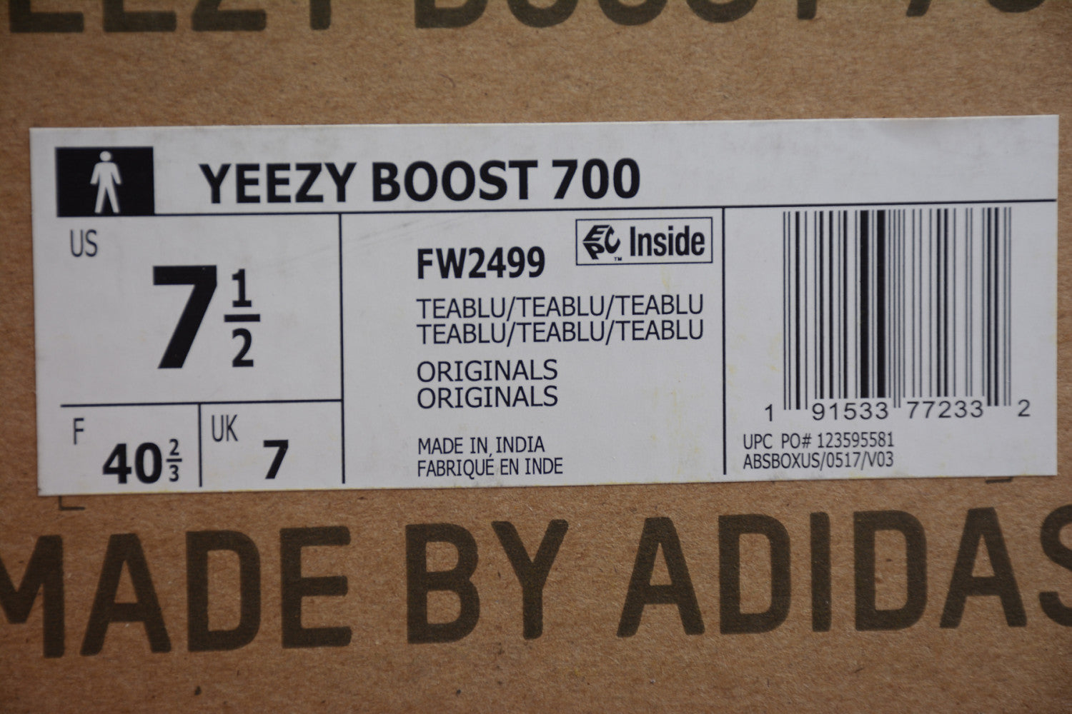 Yeezy Boost 700 “Teal Blue” FW2499