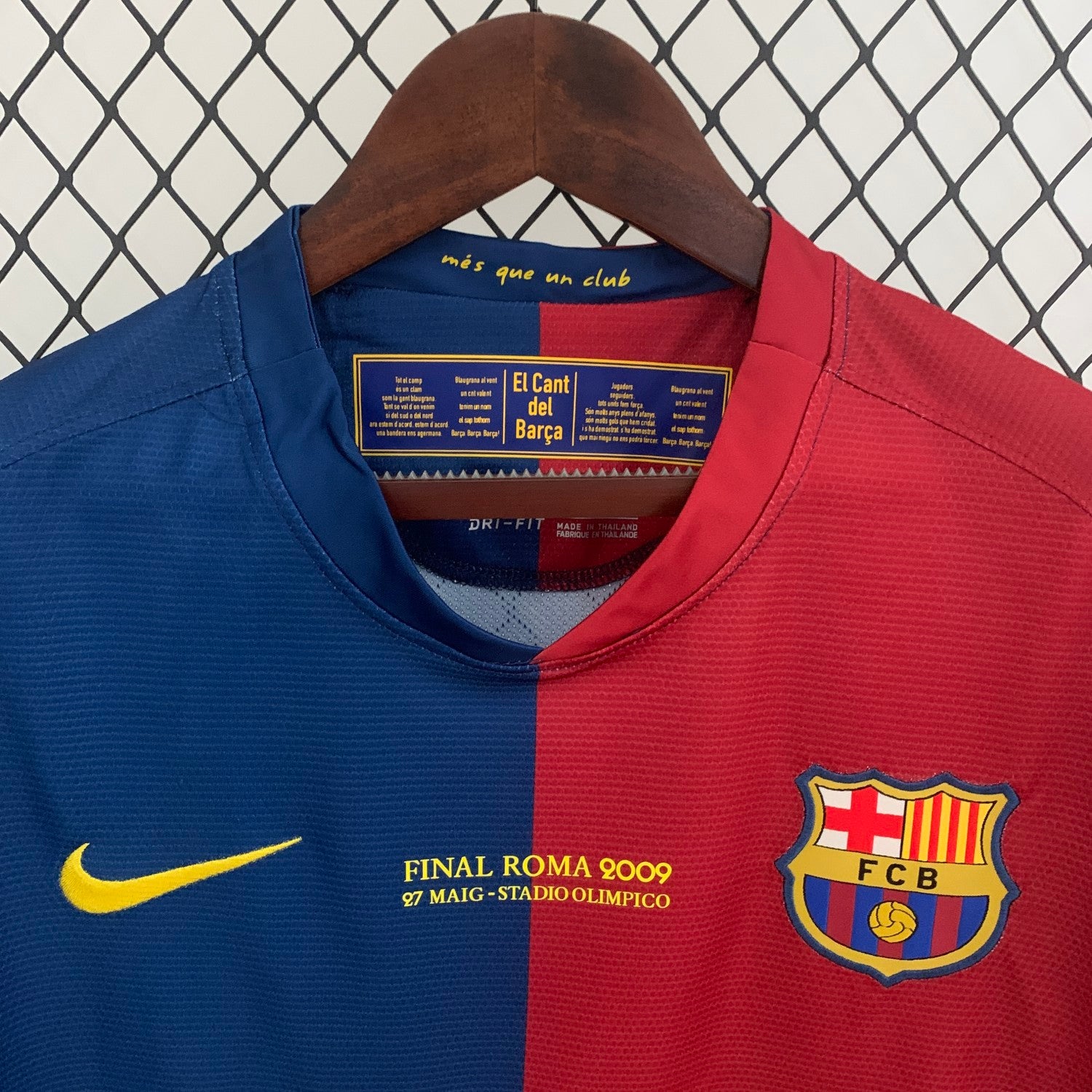 Barcelona Home Long Sleeve Retro Jersey 2008/09